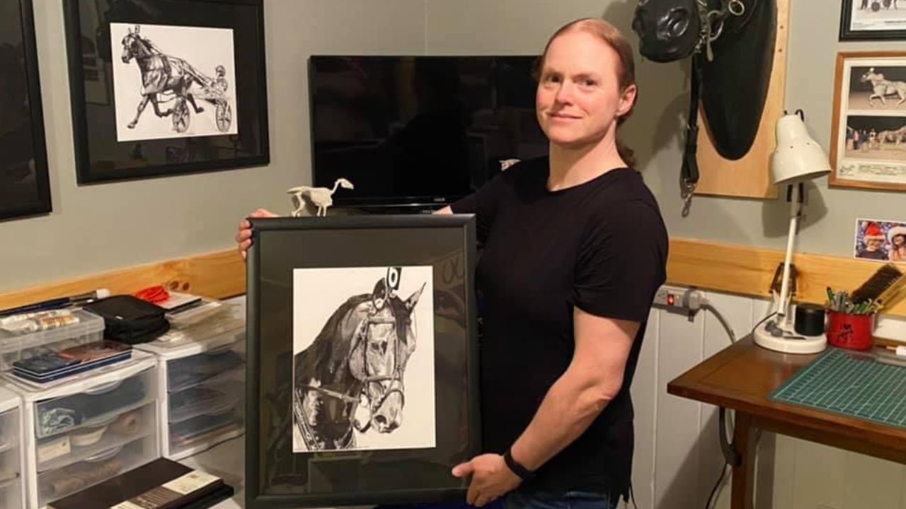 Truro Raceway Announces Partnership with Michelle Hogan (harnessartist.com)